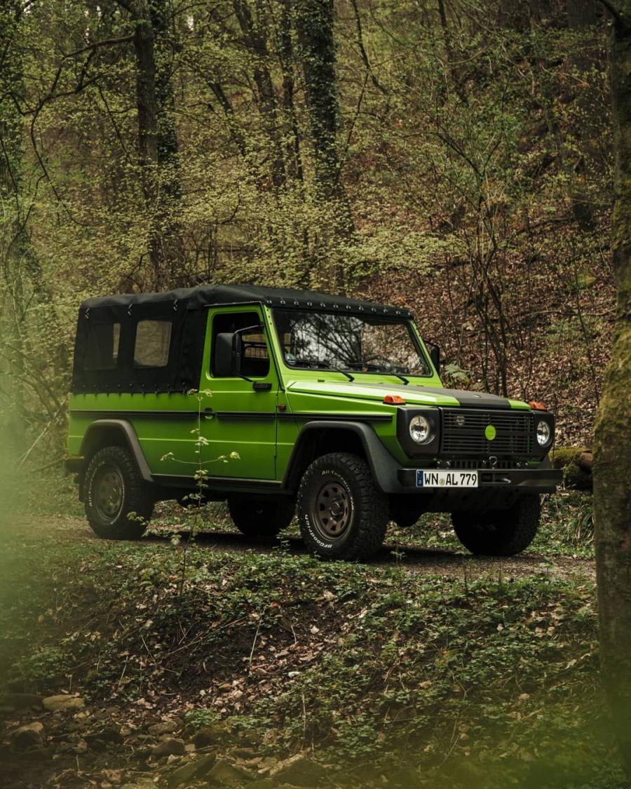  Puch 230GE Cabrio Lime Green by Lorinser 2019 года  (фото 1 из 9)